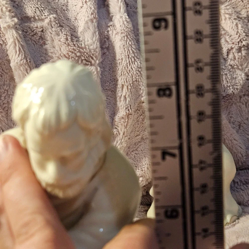 VTG‎ Ivory Porcelain Nativity Set Holy Family Joseph Mary Baby Jesus Gold Accent